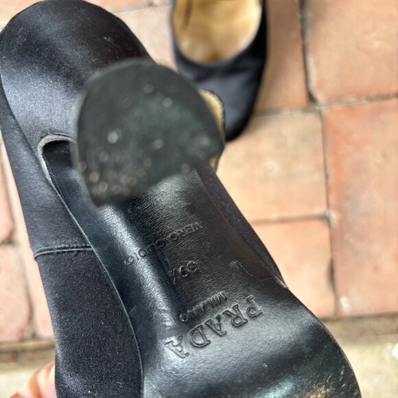 Size 9 Prada Satin Mary Jane Heels - Picture 3 of 4